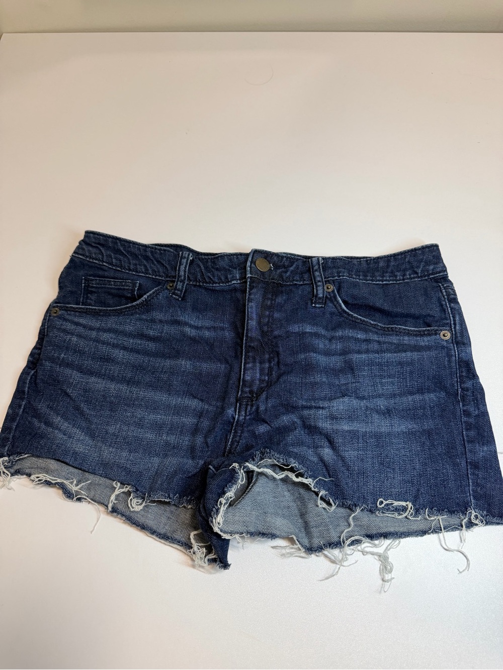 Universal Thread Dark Blue Frayed Hem Denim Shorts